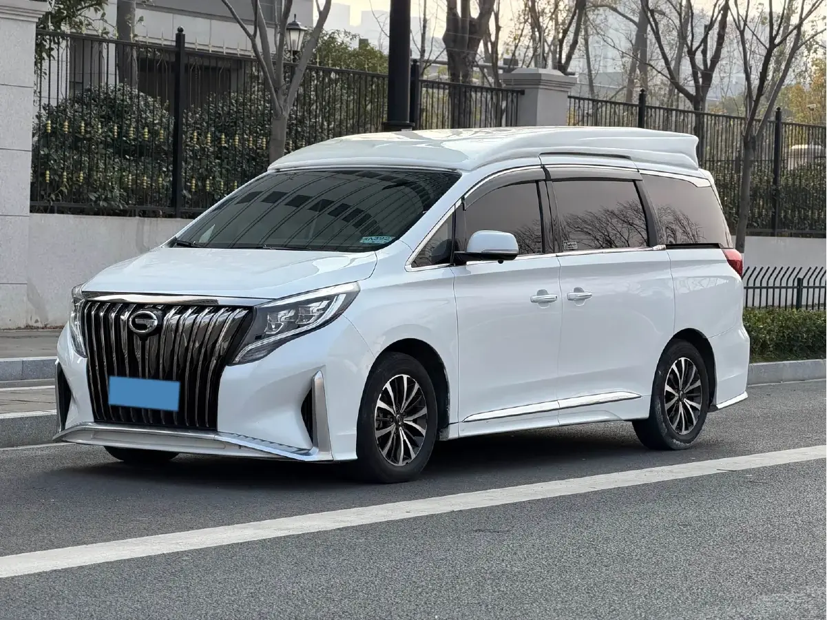 2021 GAC Trumpchi M8 2.0T 252HP L4 8AT