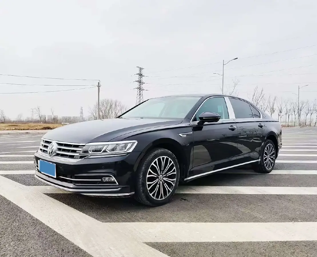 2018 Volkswagen Phideon 2.0T 224HP L4 7DCT