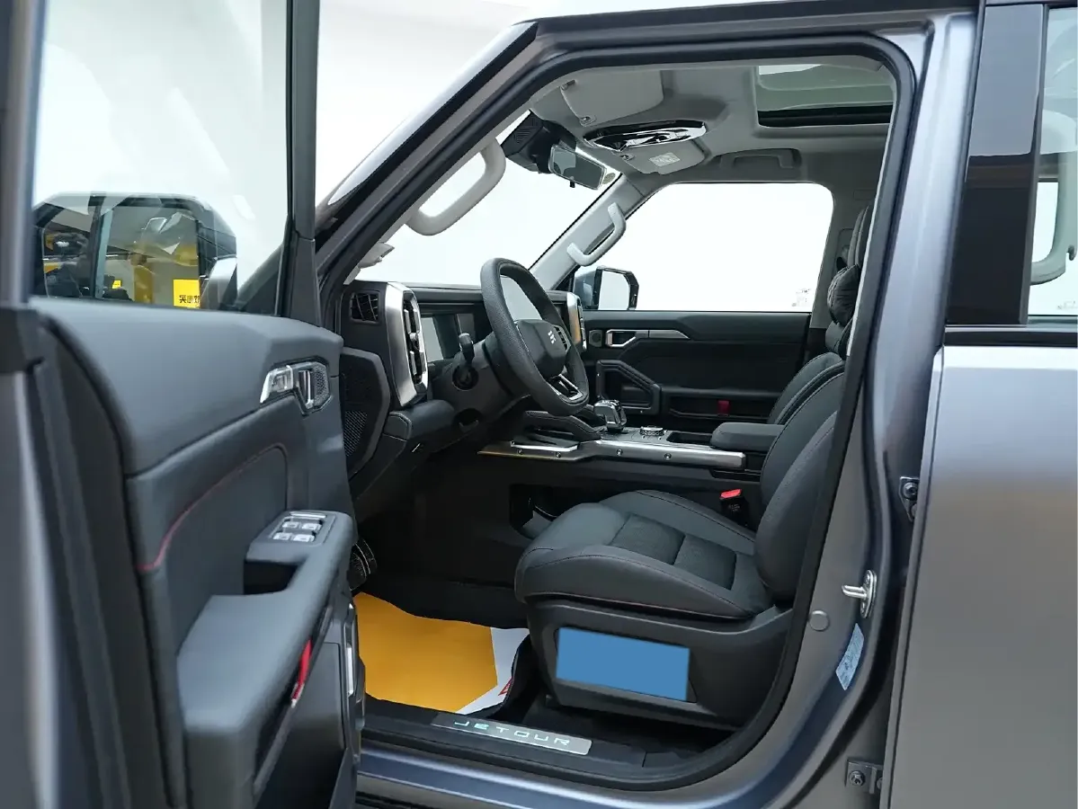 2024 Jetour ShanHai TravellerC-DM 1.5T 156HP L4 3DHT PHEV 26.7KWH,autocango,china used car exporter,china ev exporter,chinese used car exporter,chinese used ev exporter