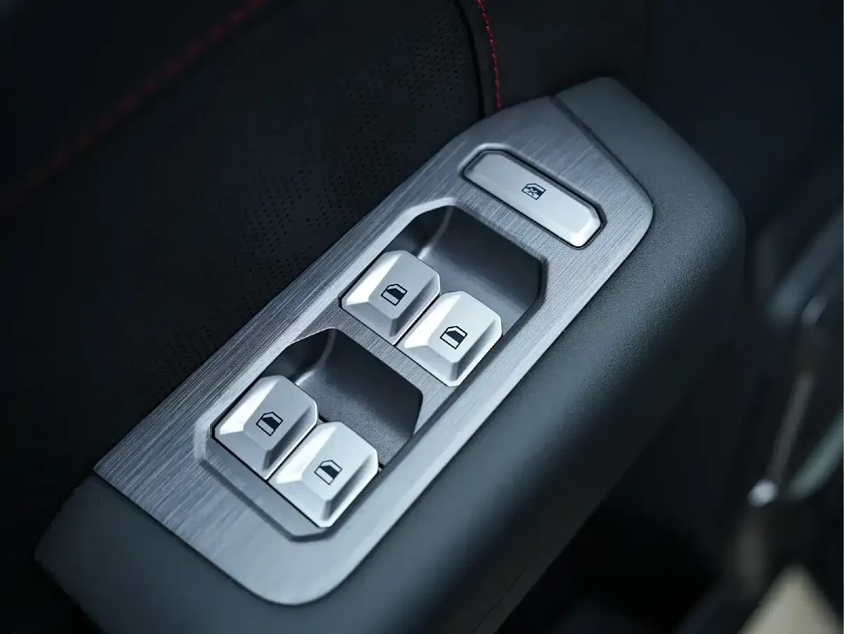 2024 Jetour ShanHai TravellerC-DM 1.5T 156HP L4 3DHT PHEV 26.7KWH,autocango,china used car exporter,china ev exporter,chinese used car exporter,chinese used ev exporter