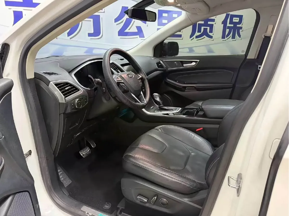 2016 Ford Edge 2.0T 245HP L4 6AT,autocango,china used car exporter,china ev exporter,chinese used car exporter,chinese used ev exporter