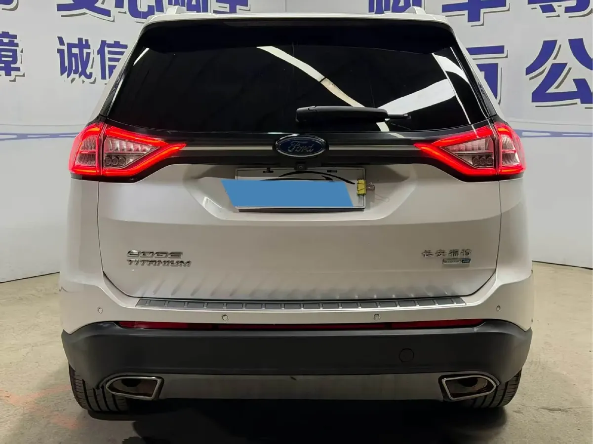 2016 Ford Edge 2.0T 245HP L4 6AT,autocango,china used car exporter,china ev exporter,chinese used car exporter,chinese used ev exporter