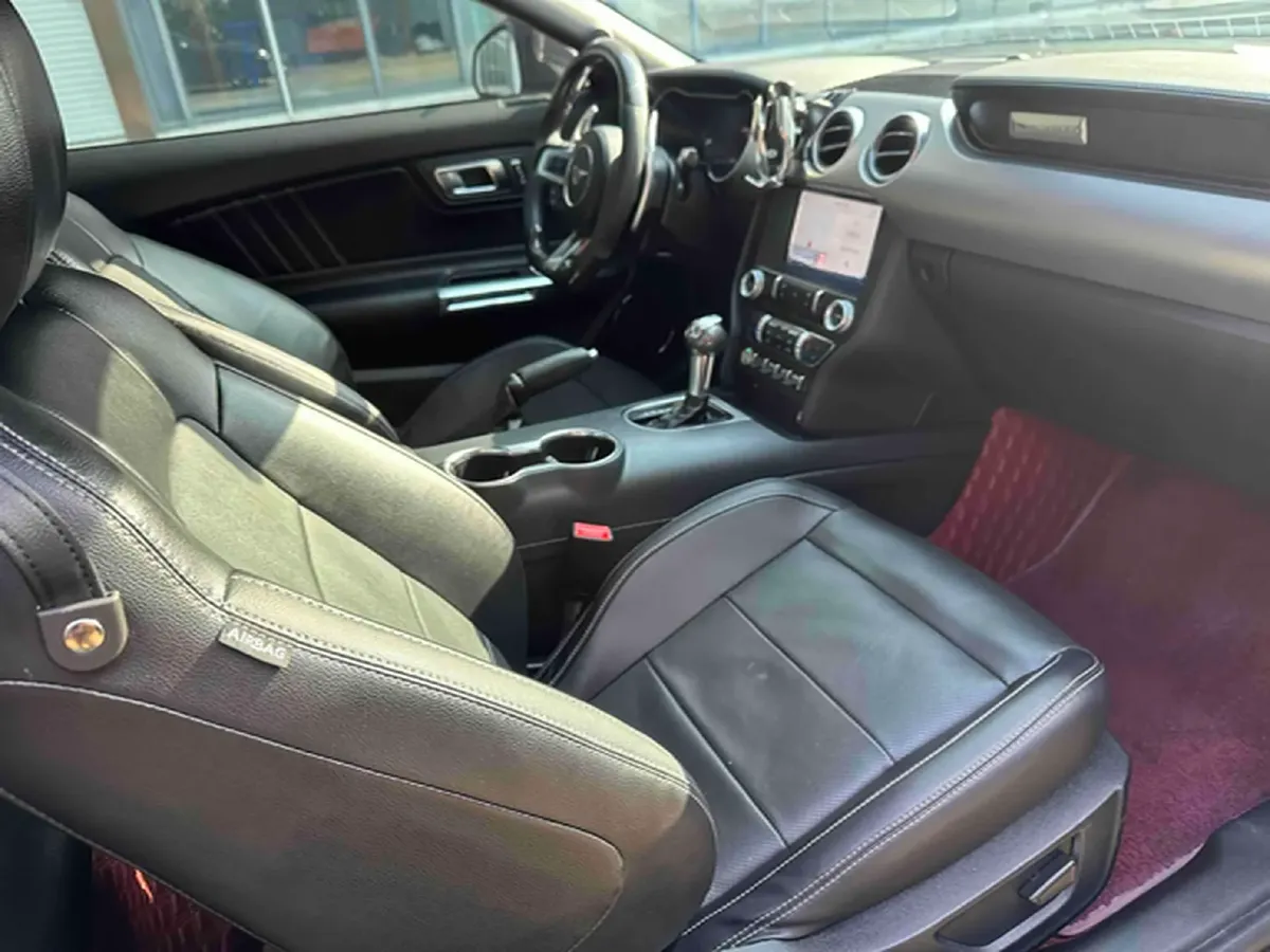 2021 Ford Mustang 2.3T 299HP L4 10AT,autocango,china used car exporter,china ev exporter,chinese used car exporter,chinese used ev exporter