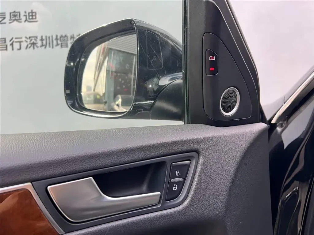 2012 Audi Q5 2.0T 211HP L4 8AT,autocango,china used car exporter,china ev exporter,chinese used car exporter,chinese used ev exporter