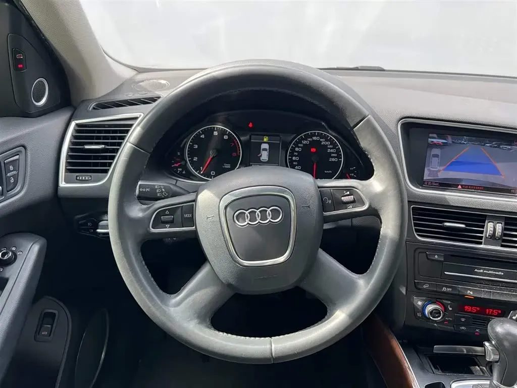 2012 Audi Q5 2.0T 211HP L4 8AT,autocango,china used car exporter,china ev exporter,chinese used car exporter,chinese used ev exporter