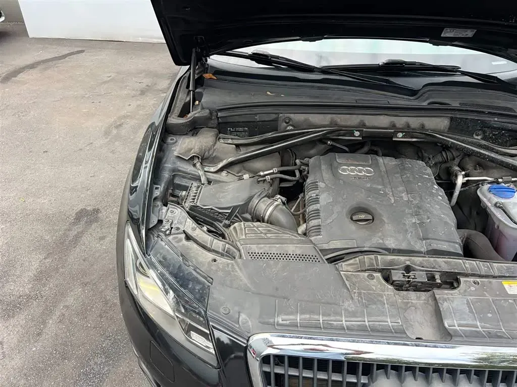 2012 Audi Q5 2.0T 211HP L4 8AT,autocango,china used car exporter,china ev exporter,chinese used car exporter,chinese used ev exporter