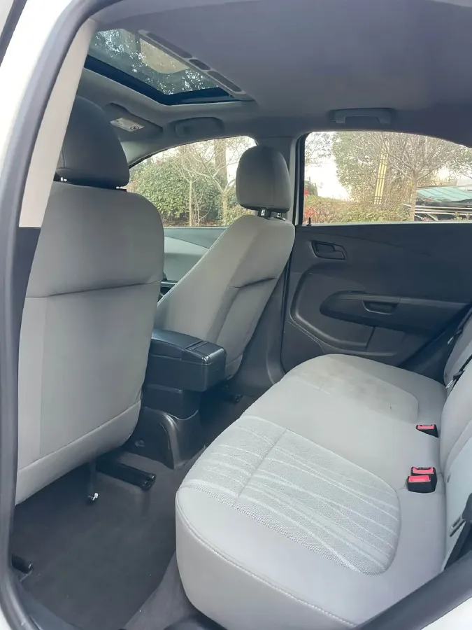 2014 Chevrolet Aveo 1.4L 103HP L4 6AT,autocango,china used car exporter,china ev exporter,chinese used car exporter,chinese used ev exporter