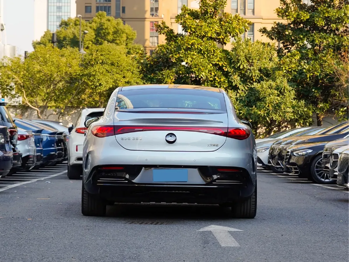 2022 Mercedes-Benz EQE Class BEV 96.1KWH,autocango,china used car exporter,china ev exporter,chinese used car exporter,chinese used ev exporter