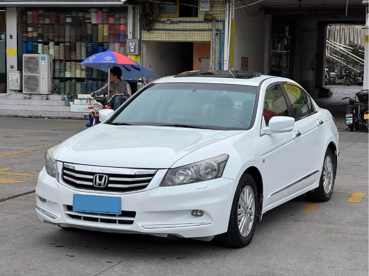 2013 Honda Accord 2.0L 156HP L4 5AT