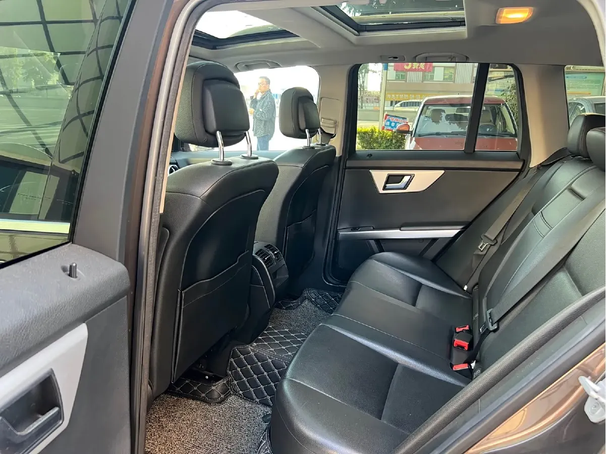 2013 Mercedes-Benz GLK Class 3.0L 245HP V6 7AT,autocango,china used car exporter,china ev exporter,chinese used car exporter,chinese used ev exporter