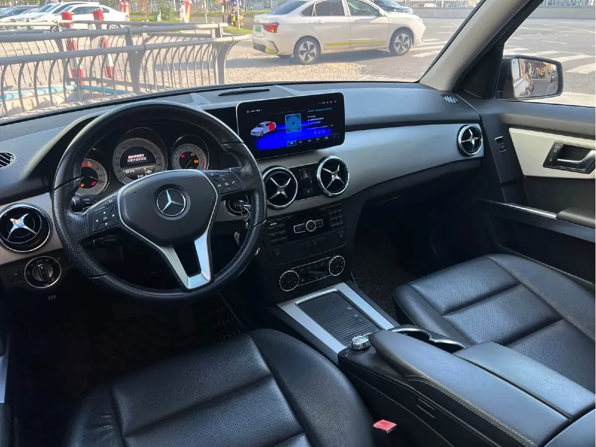 2013 Mercedes-Benz GLK Class 3.0L 245HP V6 7AT,autocango,china used car exporter,china ev exporter,chinese used car exporter,chinese used ev exporter