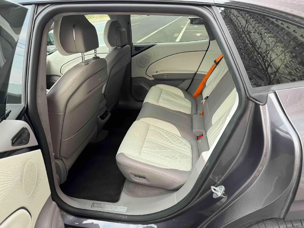 2025 Zeekr 007GT BEV 75KWH,autocango,china used car exporter,china ev exporter,chinese used car exporter,chinese used ev exporter