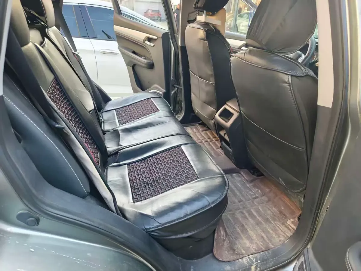 2020 Geely Vision X6 1.4T 141HP L4 6MT,autocango,china used car exporter,china ev exporter,chinese used car exporter,chinese used ev exporter