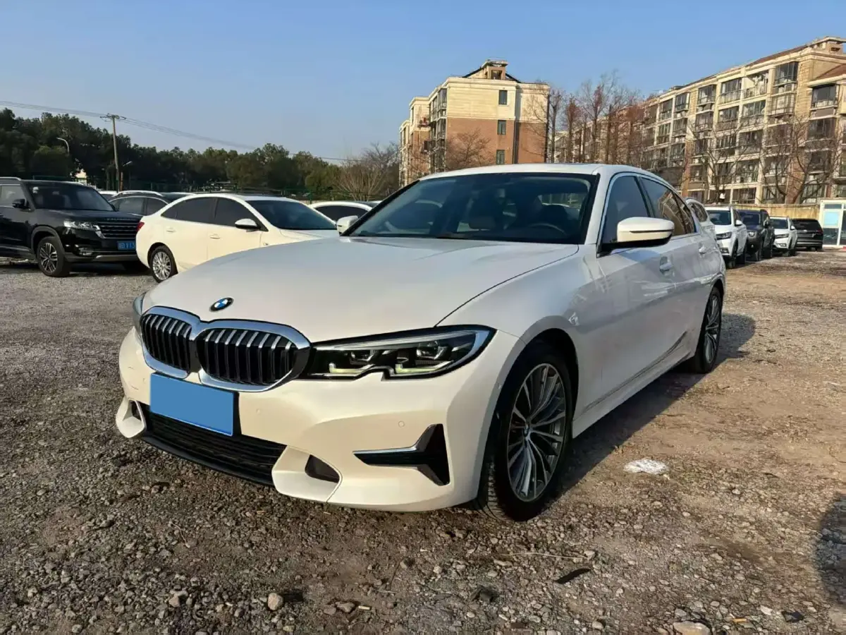 2020 BMW 3 Series 2.0T 184HP L4 8AT