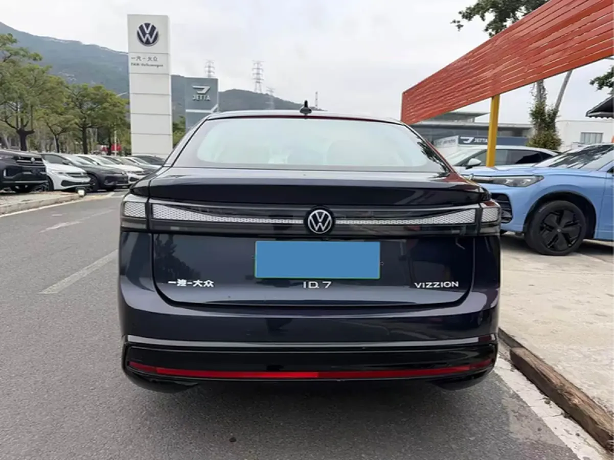 2024 Volkswagen ID.7 Vizzion BEV 84.8KWH,autocango,china used car exporter,china ev exporter,chinese used car exporter,chinese used ev exporter