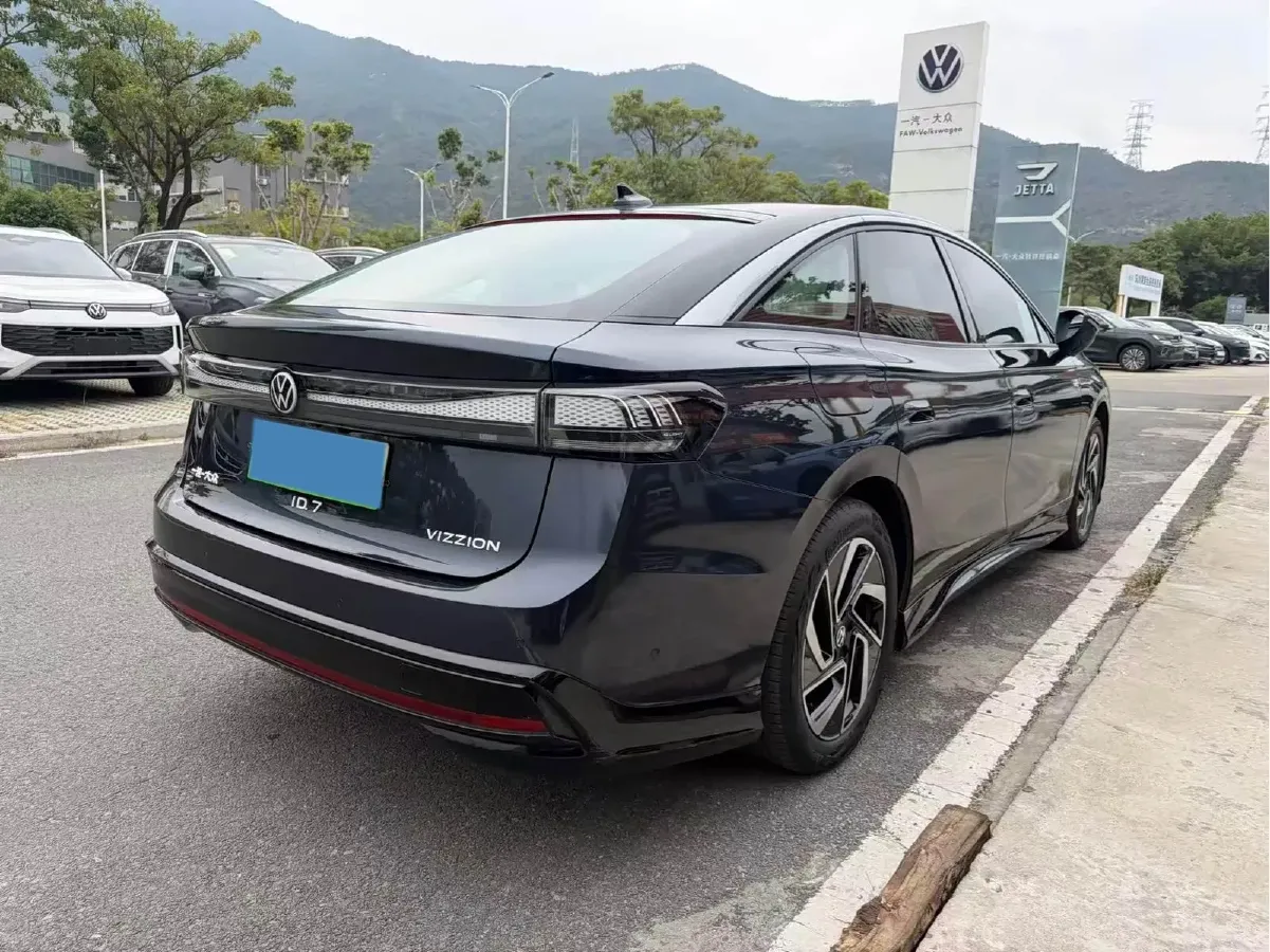 2024 Volkswagen ID.7 Vizzion BEV 84.8KWH,autocango,china used car exporter,china ev exporter,chinese used car exporter,chinese used ev exporter