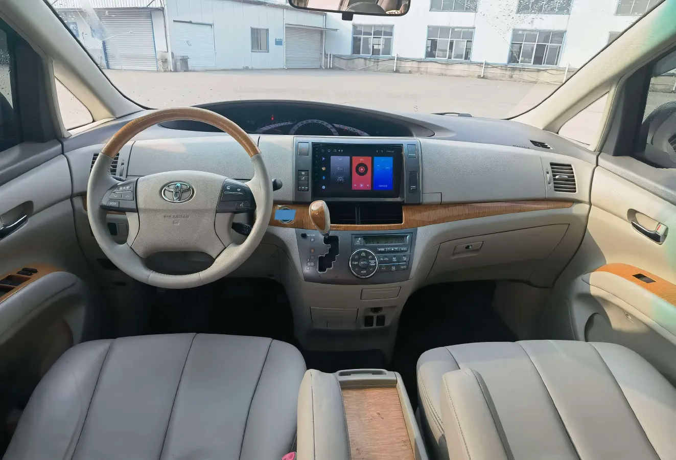 2012 Toyota Previa 2.4L 170HP L4 CVT,autocango,china used car exporter,china ev exporter,chinese used car exporter,chinese used ev exporter