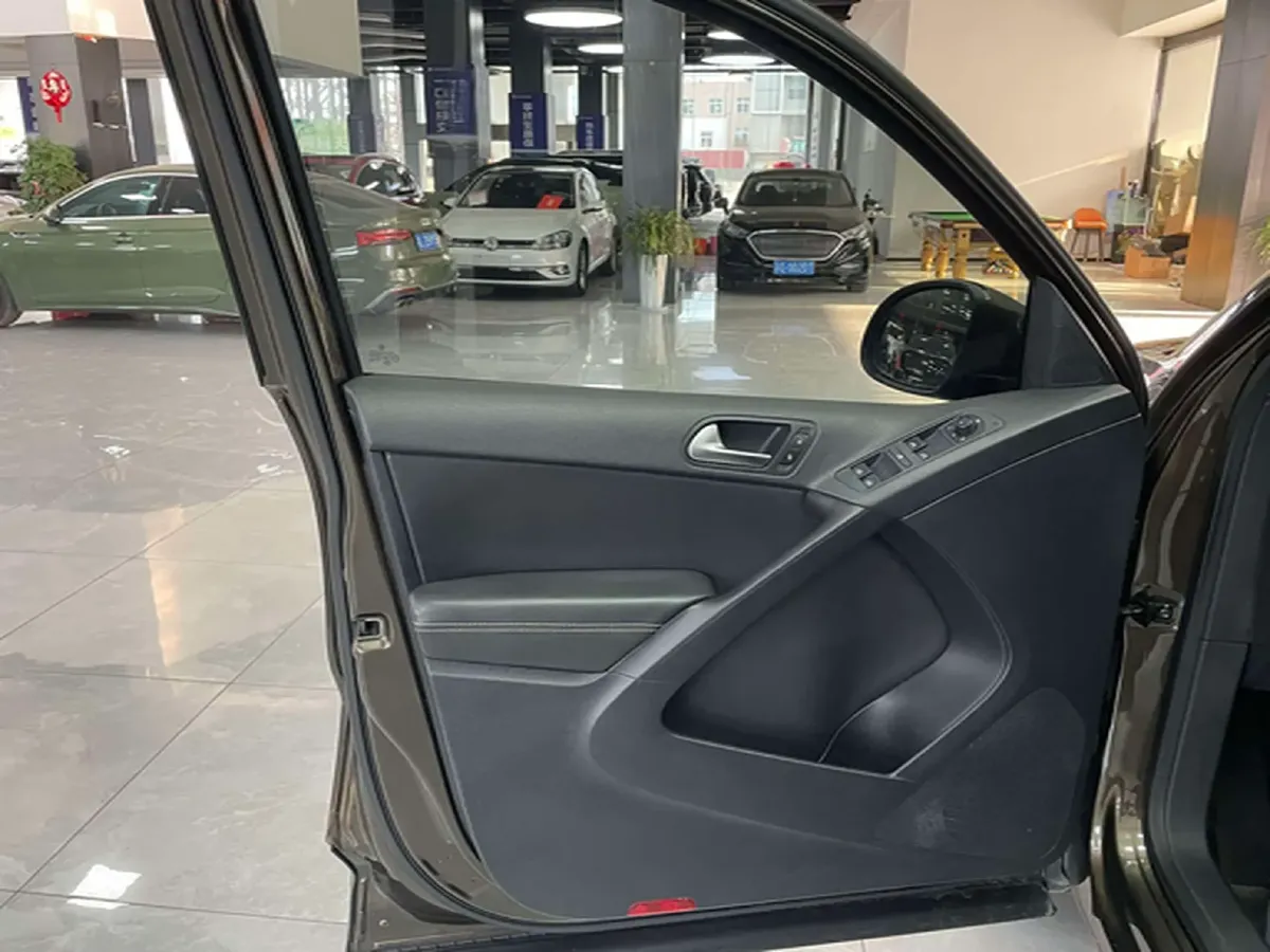 2016 Volkswagen Tiguan 1.4T 150HP L4 6DCT,autocango,china used car exporter,china ev exporter,chinese used car exporter,chinese used ev exporter