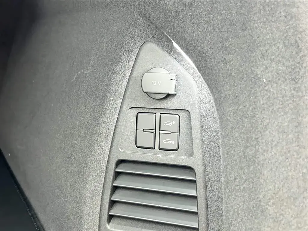 2019 Volkswagen Touareg 3.0T 340HP V6 8AT,autocango,china used car exporter,china ev exporter,chinese used car exporter,chinese used ev exporter