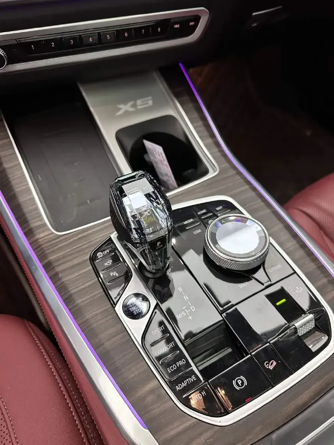 2022 BMW X5 3.0T 333HP L6 8AT,autocango,china used car exporter,china ev exporter,chinese used car exporter,chinese used ev exporter