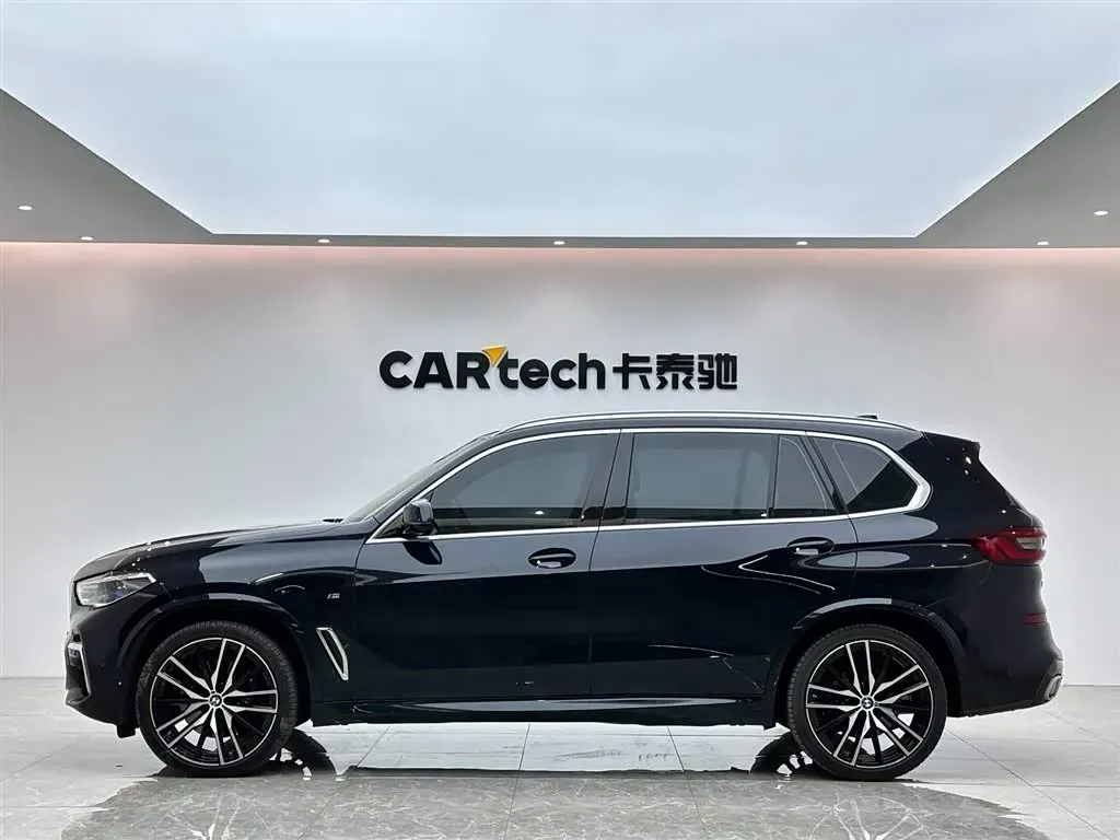 2022 BMW X5 3.0T 333HP L6 8AT,autocango,china used car exporter,china ev exporter,chinese used car exporter,chinese used ev exporter