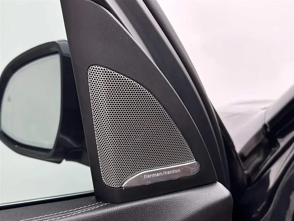 2022 BMW X5 3.0T 333HP L6 8AT,autocango,china used car exporter,china ev exporter,chinese used car exporter,chinese used ev exporter