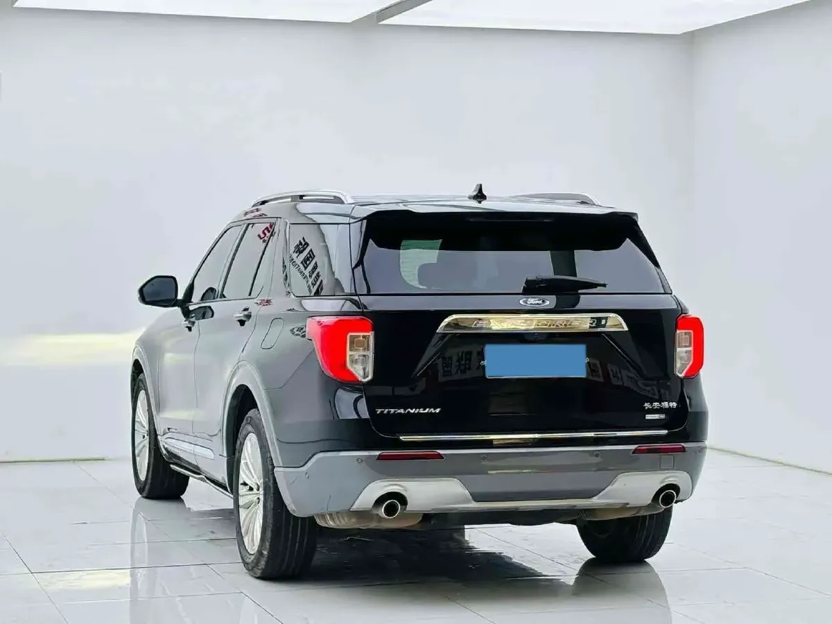 2020 Ford Explorer 2.3T 276HP L4 10AT,autocango,china used car exporter,china ev exporter,chinese used car exporter,chinese used ev exporter