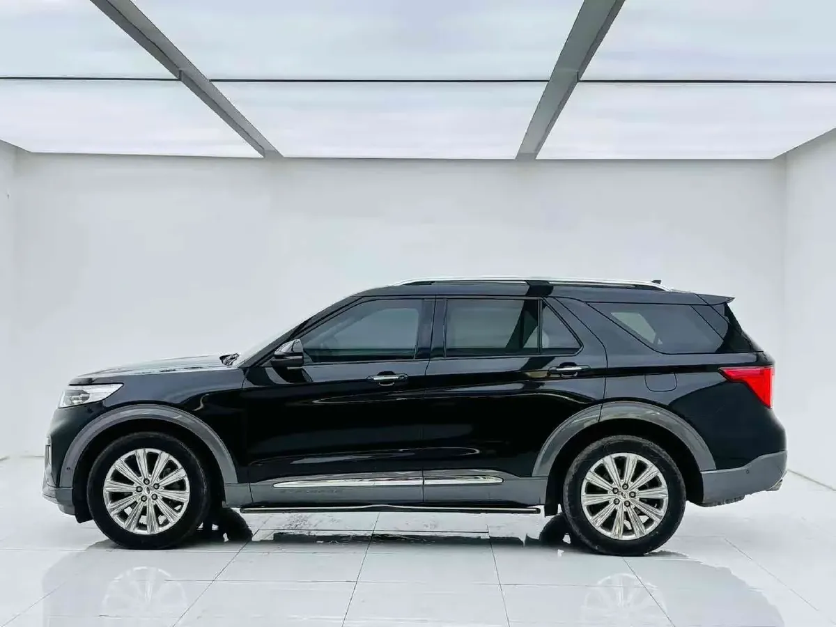 2020 Ford Explorer 2.3T 276HP L4 10AT,autocango,china used car exporter,china ev exporter,chinese used car exporter,chinese used ev exporter