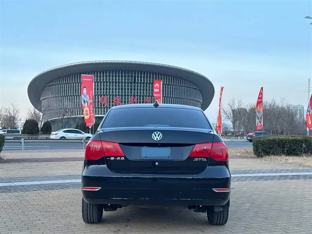 2015 Volkswagen Jetta 1.6L 110HP L4 6AT,autocango,china used car exporter,china ev exporter,chinese used car exporter,chinese used ev exporter