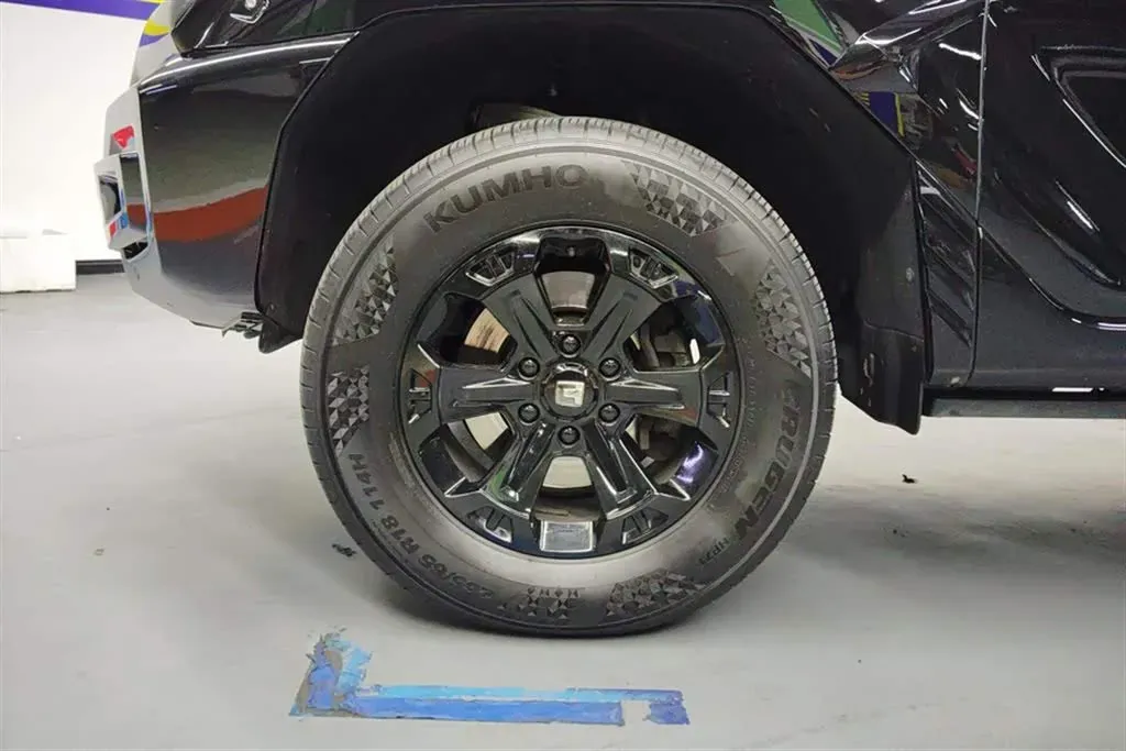 2024 Tank 400 2.0T 252HP L4 9AT PHEV 36.7/37.1KWH,autocango,china used car exporter,china ev exporter,chinese used car exporter,chinese used ev exporter