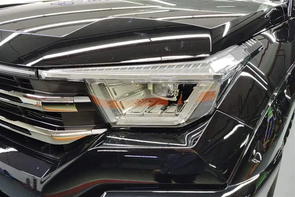 2024 Tank 400 2.0T 252HP L4 9AT PHEV 36.7/37.1KWH,autocango,china used car exporter,china ev exporter,chinese used car exporter,chinese used ev exporter