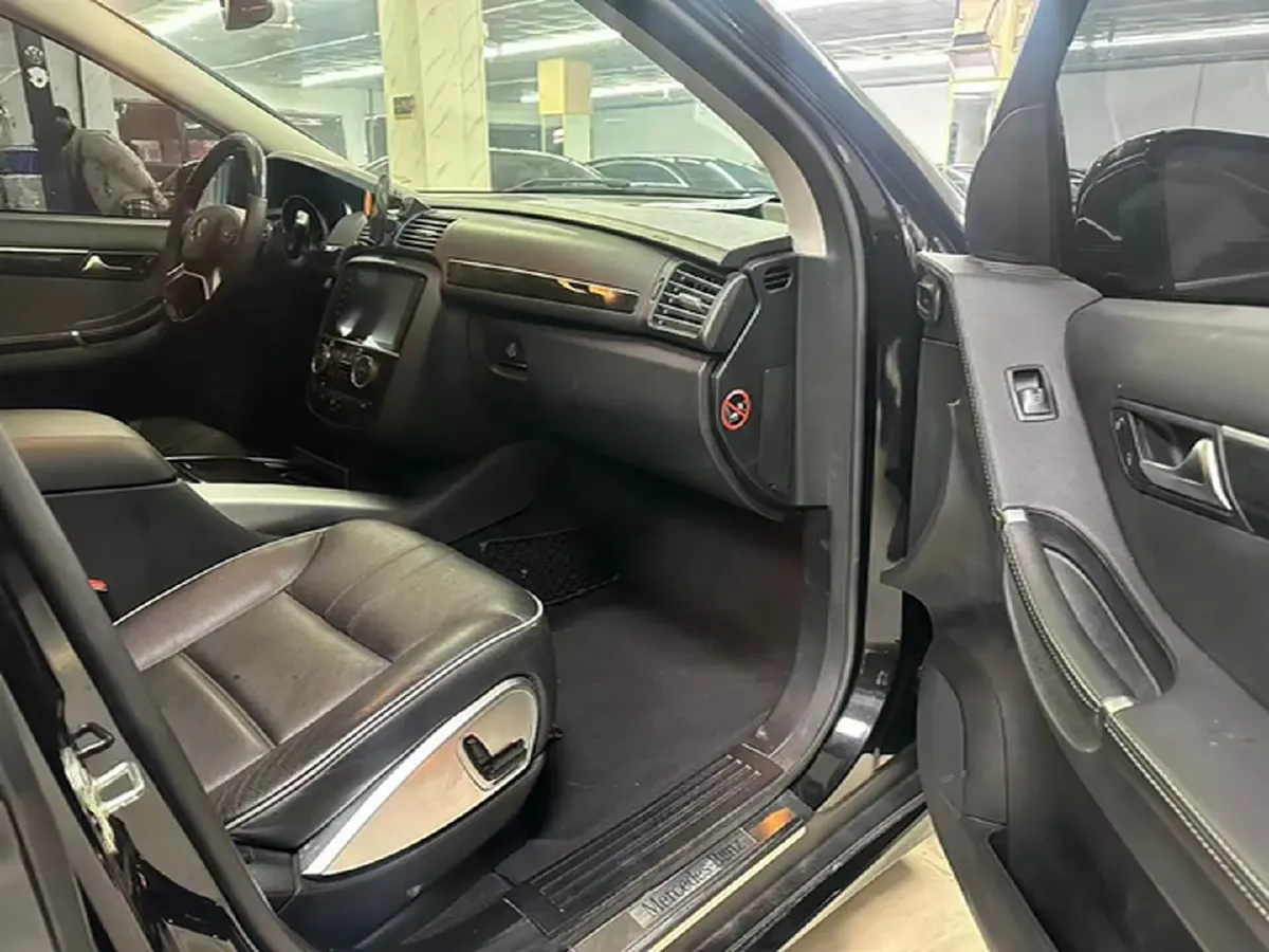 2017 Mercedes-Benz R Class 3.0T 272HP V6 7AT,autocango,china used car exporter,china ev exporter,chinese used car exporter,chinese used ev exporter