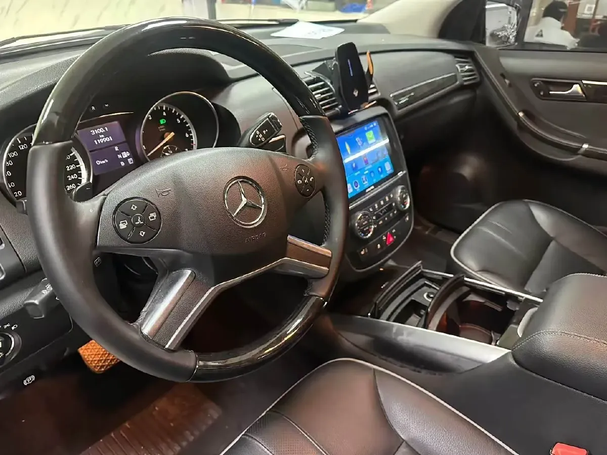 2017 Mercedes-Benz R Class 3.0T 272HP V6 7AT,autocango,china used car exporter,china ev exporter,chinese used car exporter,chinese used ev exporter