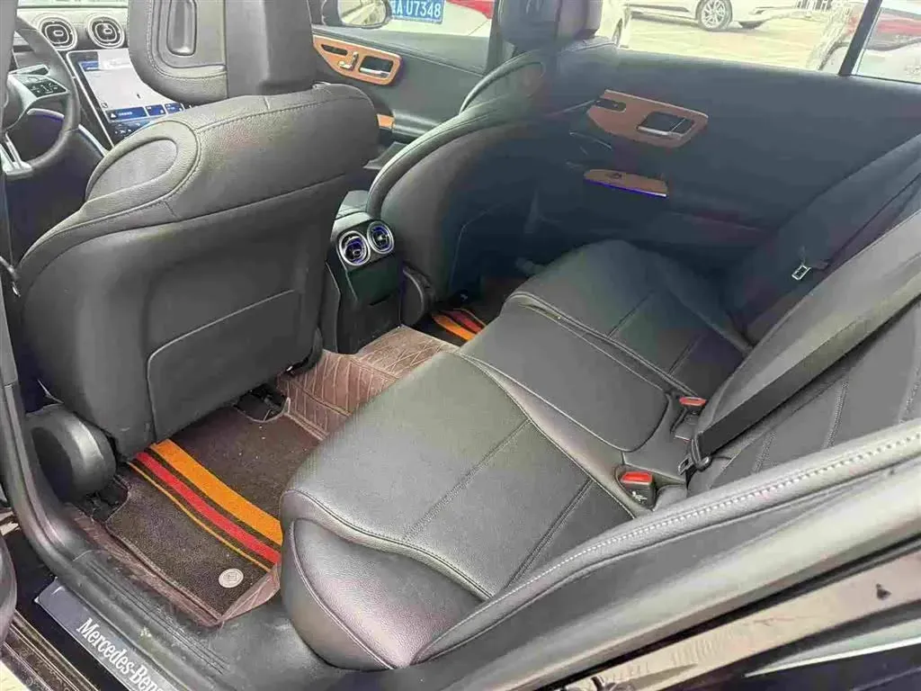 2025 Mercedes-Benz C Class 1.5T 204HP L4 9AT,autocango,china used car exporter,china ev exporter,chinese used car exporter,chinese used ev exporter