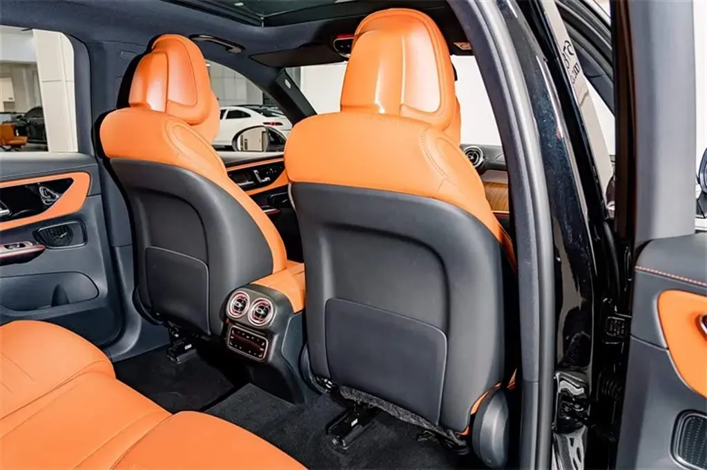 2025 Mercedes-Benz GLC Class 2.0T 258HP L4 9AT,autocango,china used car exporter,china ev exporter,chinese used car exporter,chinese used ev exporter