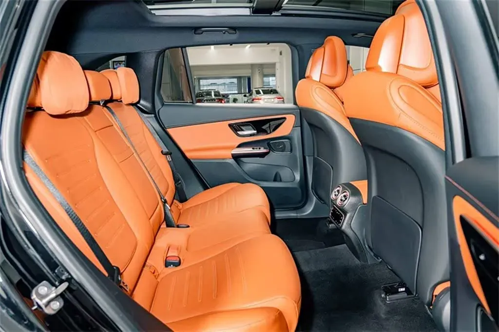 2025 Mercedes-Benz GLC Class 2.0T 258HP L4 9AT,autocango,china used car exporter,china ev exporter,chinese used car exporter,chinese used ev exporter