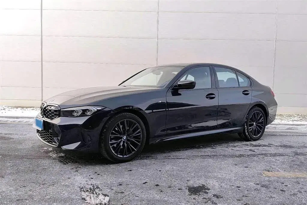 2024 BMW 3 Series 2.0T 184HP L4 8AT