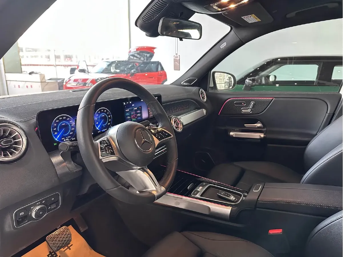 2025 Mercedes-Benz EQB Class BEV 73.5KWH,autocango,china used car exporter,china ev exporter,chinese used car exporter,chinese used ev exporter