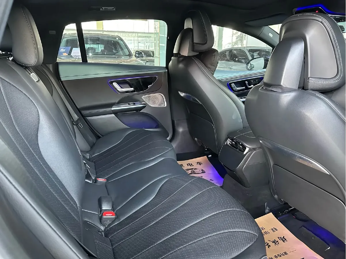 2022 Mercedes-Benz EQE Class BEV 96.1KWH,autocango,china used car exporter,china ev exporter,chinese used car exporter,chinese used ev exporter