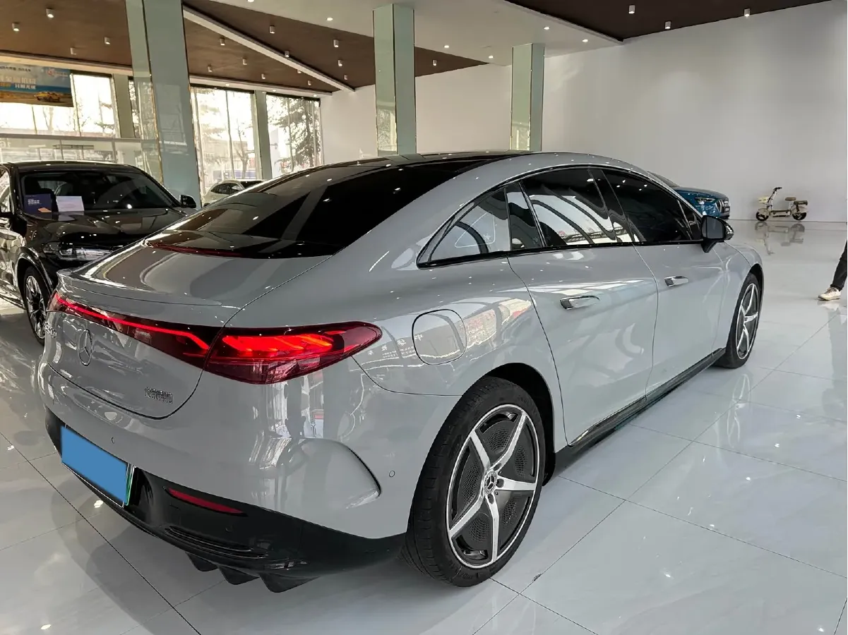 2022 Mercedes-Benz EQE Class BEV 96.1KWH,autocango,china used car exporter,china ev exporter,chinese used car exporter,chinese used ev exporter