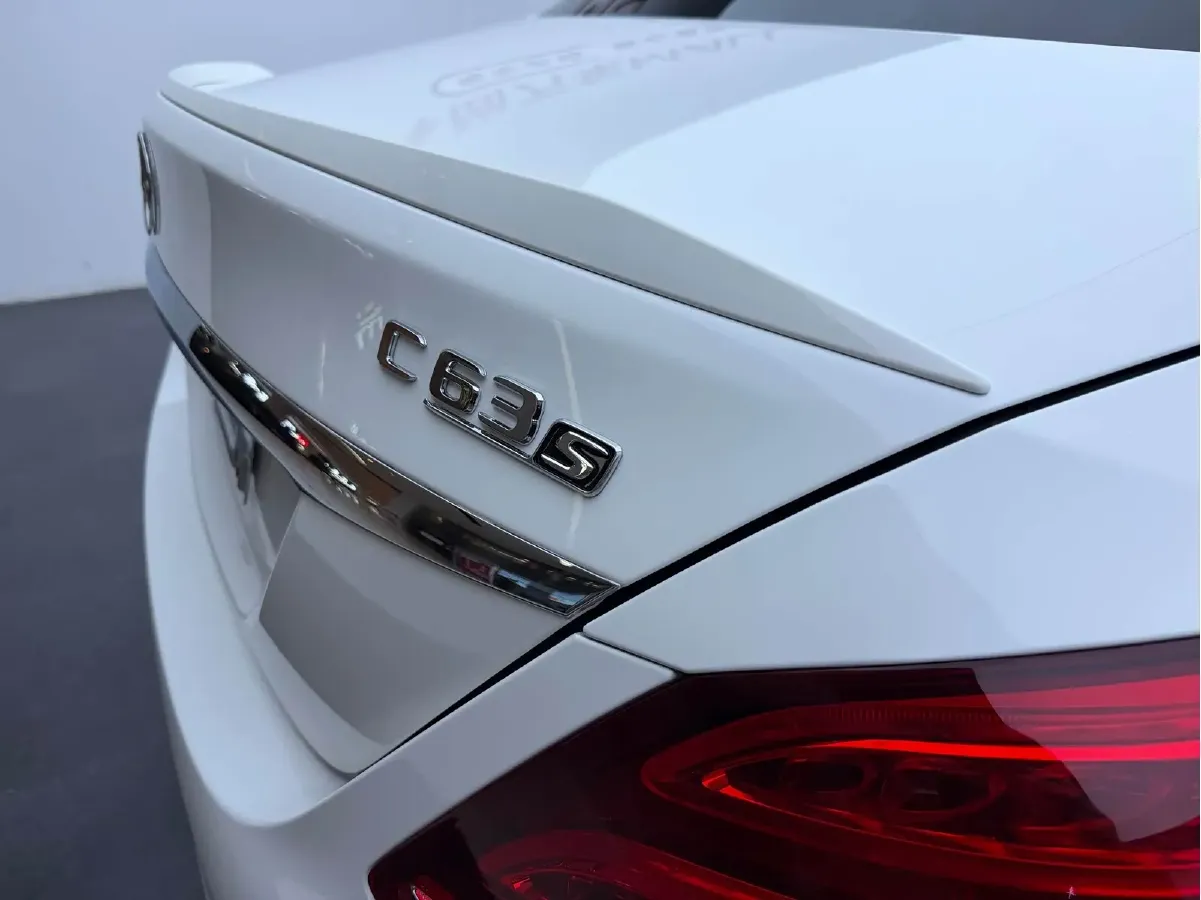 2015 Mercedes-Benz C AMG 4.0T 510HP V8 7AT,autocango,china used car exporter,china ev exporter,chinese used car exporter,chinese used ev exporter