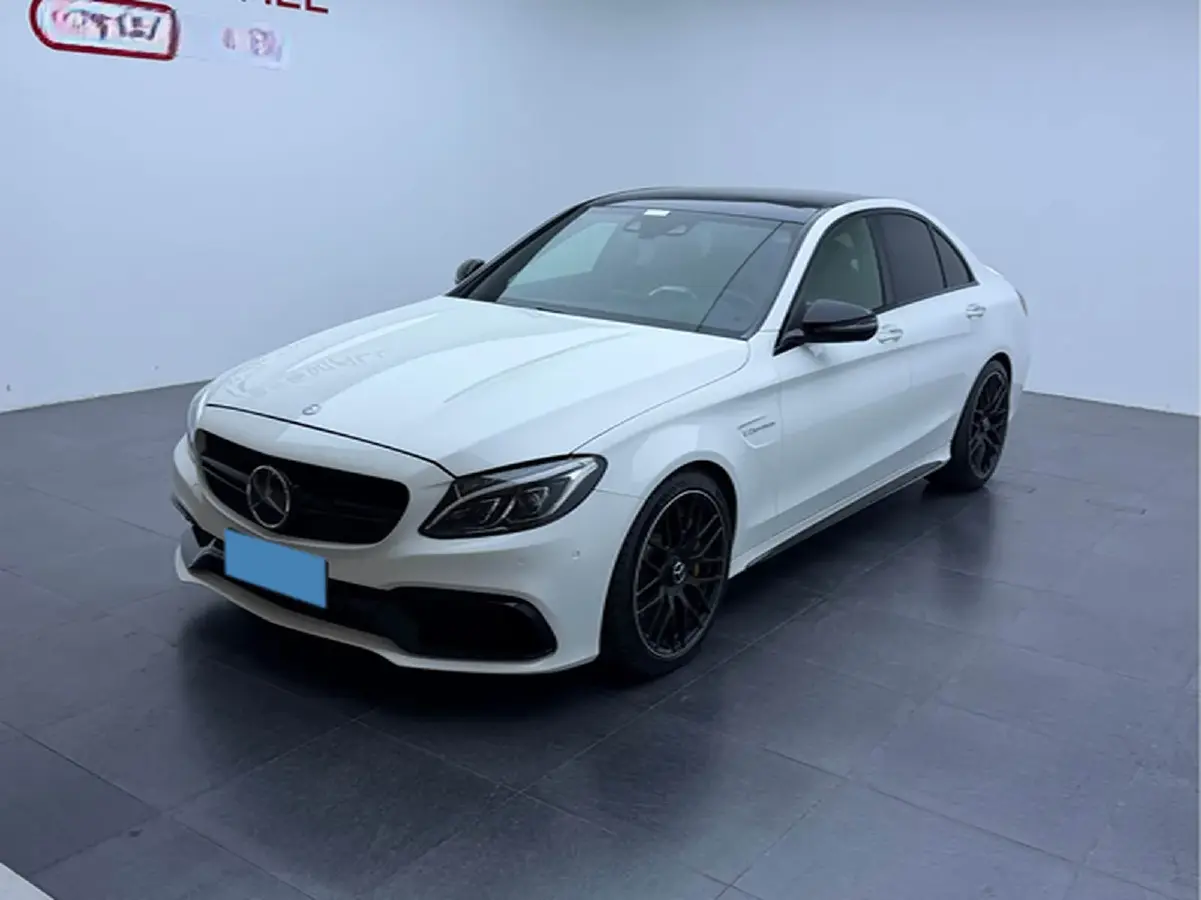 2015 Mercedes-Benz C AMG 4.0T 510HP V8 7AT