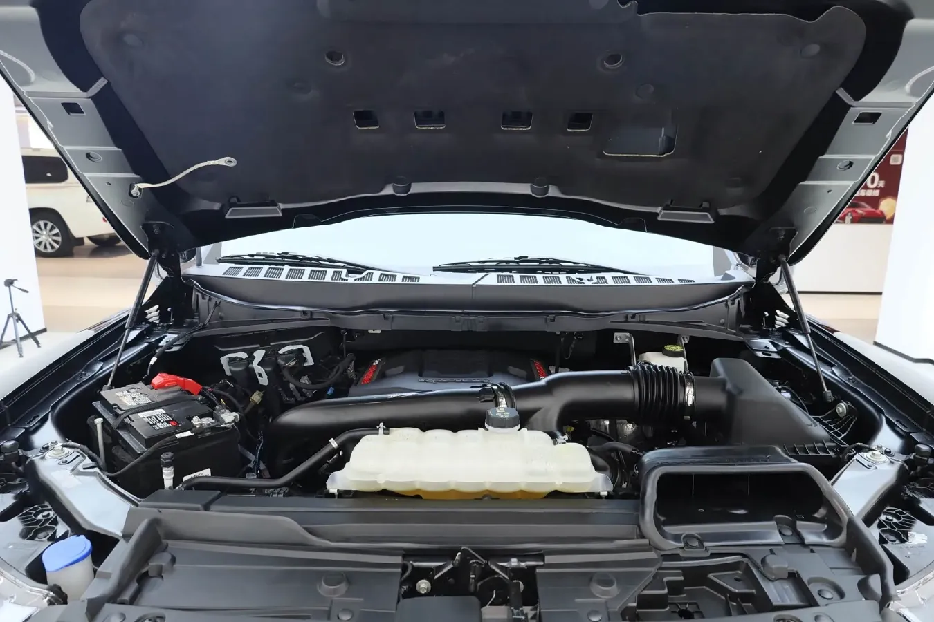 2023 Ford F-150 3.5T 423HP V6 10AT,autocango,china used car exporter,china ev exporter,chinese used car exporter,chinese used ev exporter