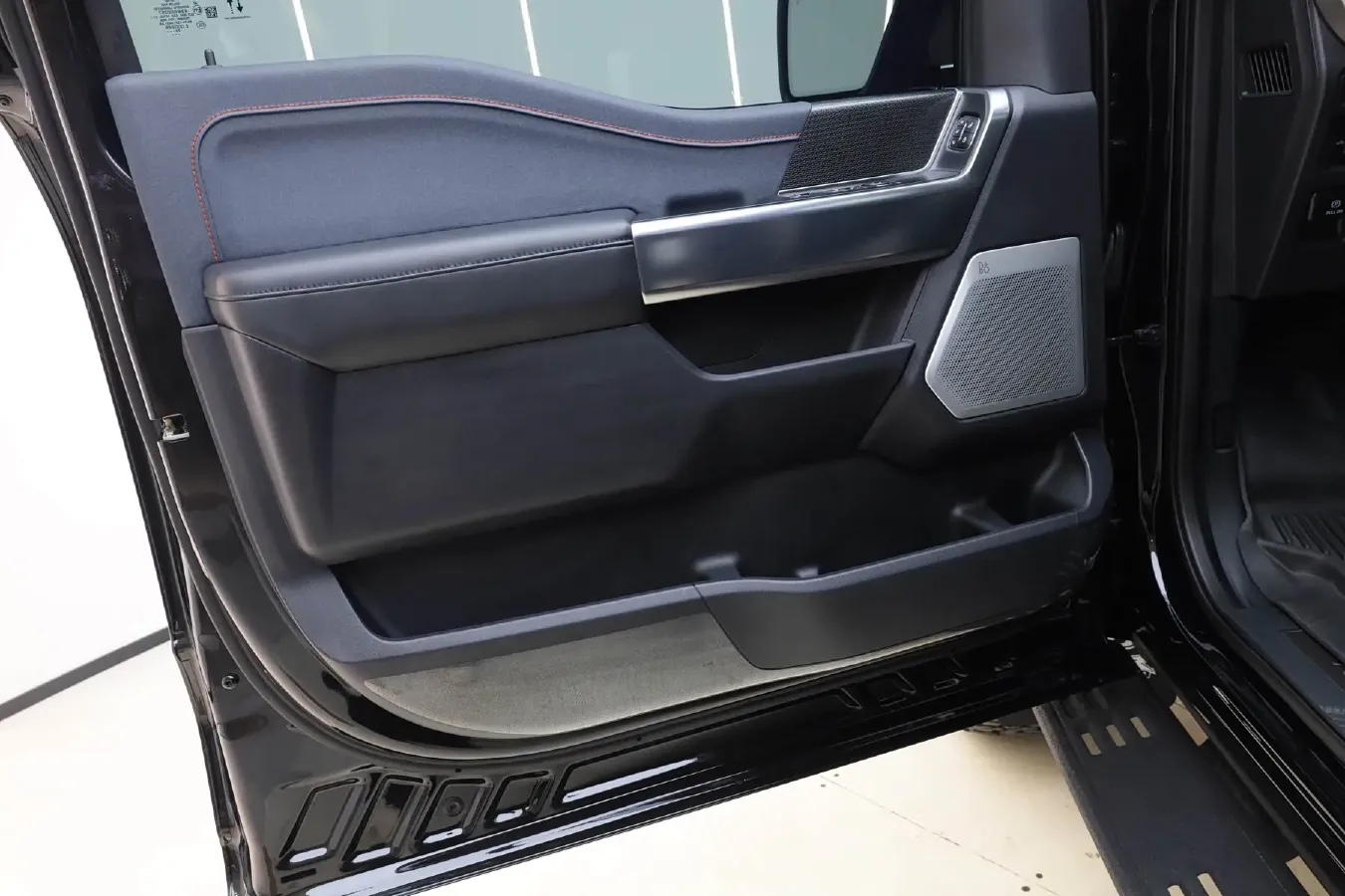 2023 Ford F-150 3.5T 423HP V6 10AT,autocango,china used car exporter,china ev exporter,chinese used car exporter,chinese used ev exporter