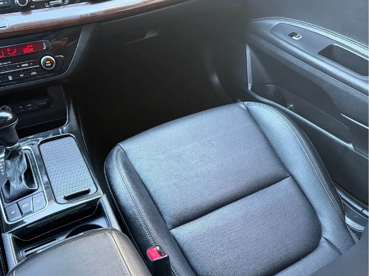 2015 Kia K4 1.8L 143HP L4 6AT,autocango,china used car exporter,china ev exporter,chinese used car exporter,chinese used ev exporter