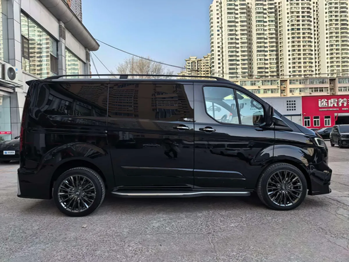 2024 Ford Tourneo 2.0T 220HP L4 9AT,autocango,china used car exporter,china ev exporter,chinese used car exporter,chinese used ev exporter
