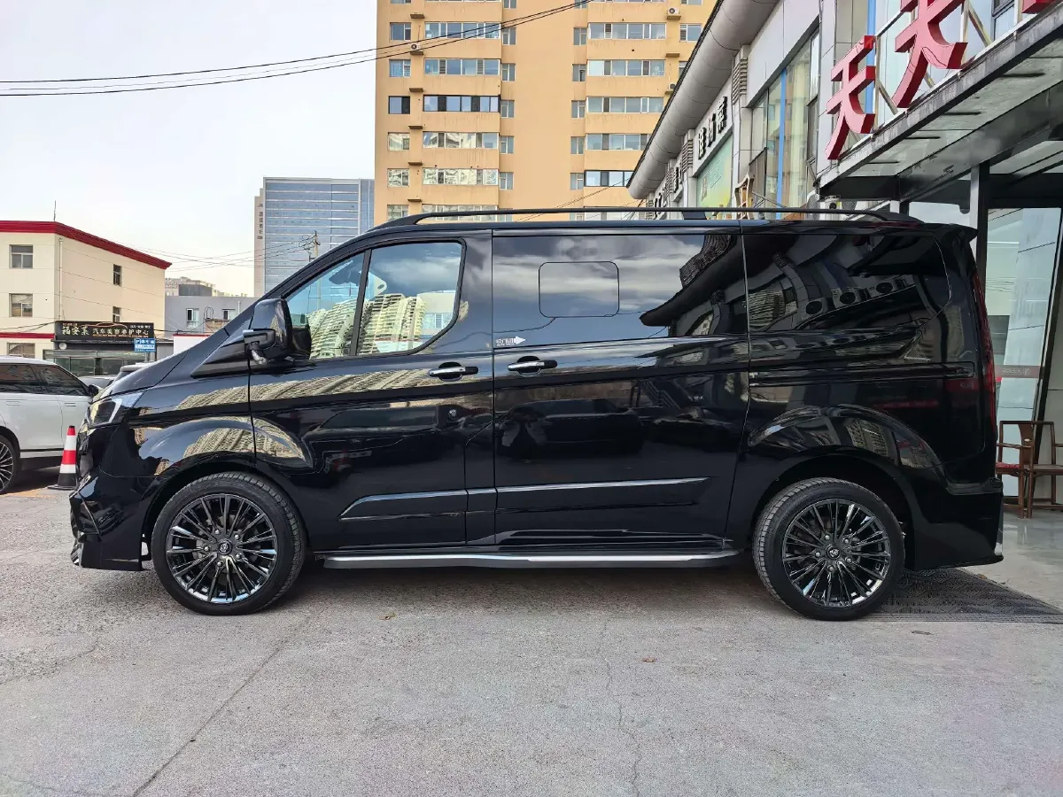 2024 Ford Tourneo 2.0T 220HP L4 9AT,autocango,china used car exporter,china ev exporter,chinese used car exporter,chinese used ev exporter