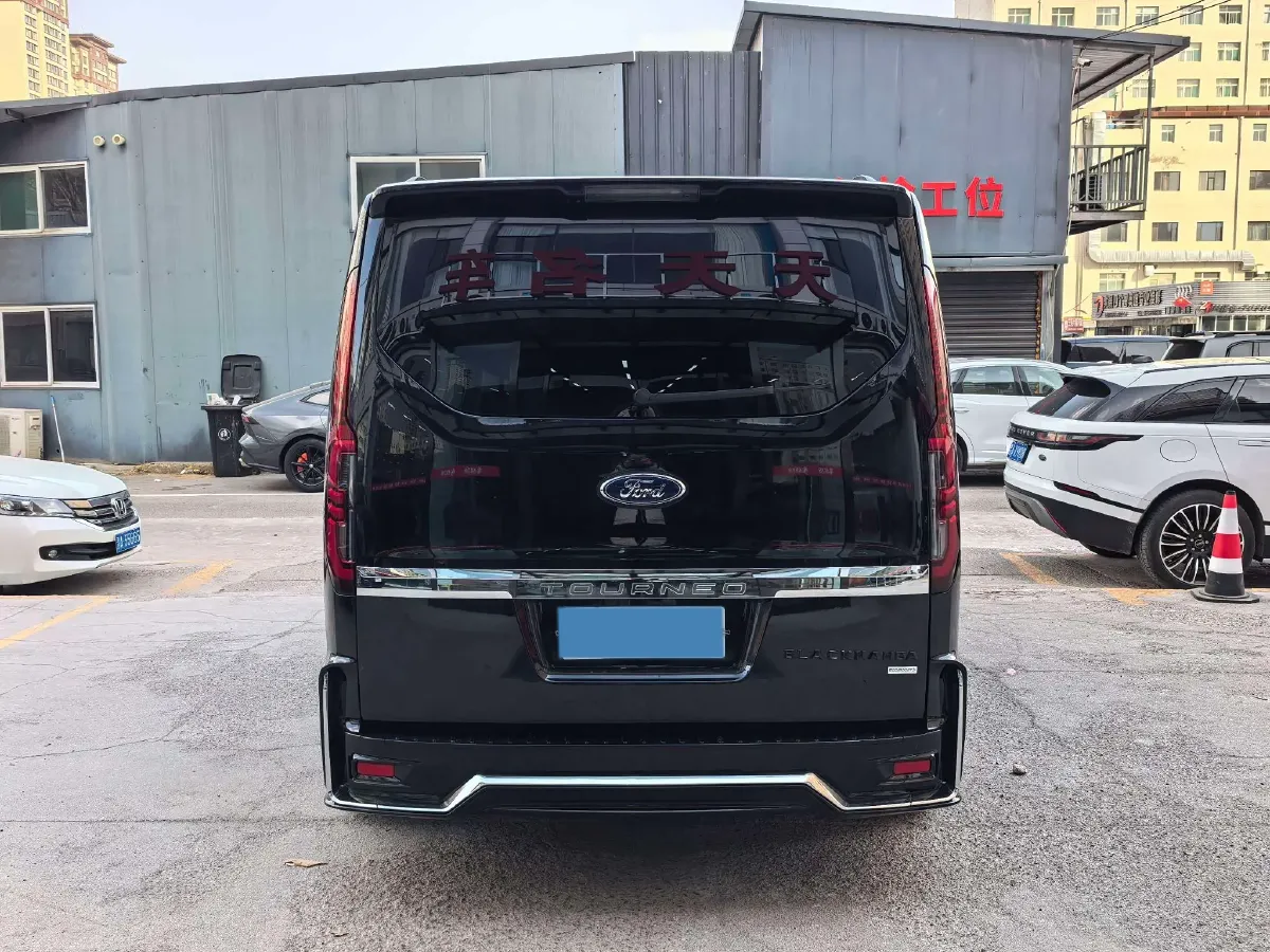 2024 Ford Tourneo 2.0T 220HP L4 9AT,autocango,china used car exporter,china ev exporter,chinese used car exporter,chinese used ev exporter
