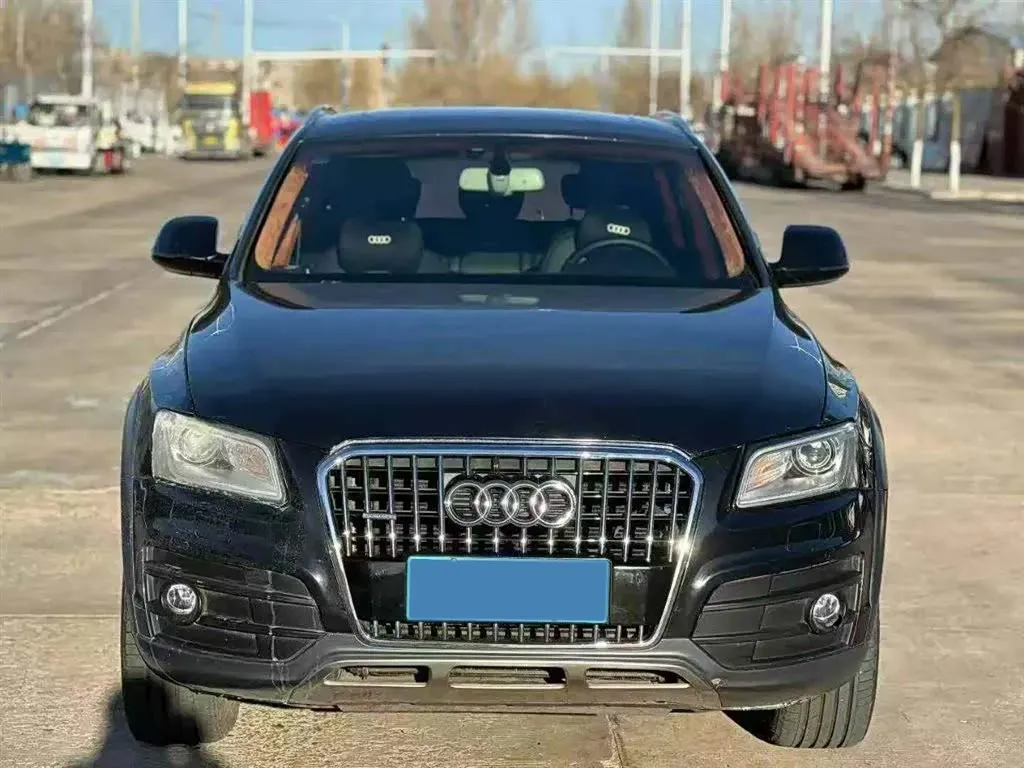 2017 Audi Q5 2.0T 230HP L4 8AT,autocango,china used car exporter,china ev exporter,chinese used car exporter,chinese used ev exporter