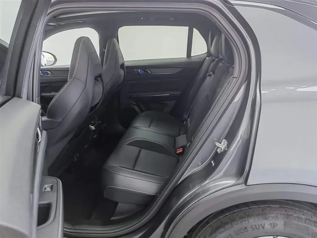 2023 LYNK&CO 01 EM-P 1.5T 150HP L3 3DHT PHEV 17.7KWH,autocango,china used car exporter,china ev exporter,chinese used car exporter,chinese used ev exporter